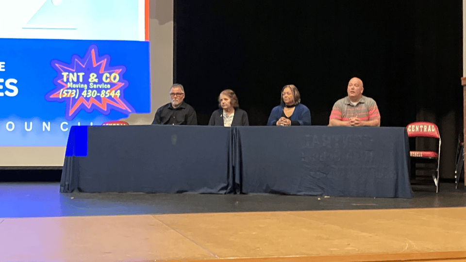 Park Hills Leadington Chamber of Commerce Holds Meet the Candidates Forum