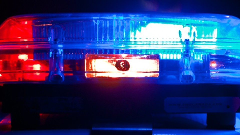 Potosi Woman Escapes Police Custody After Slipping Out of Patrol Car